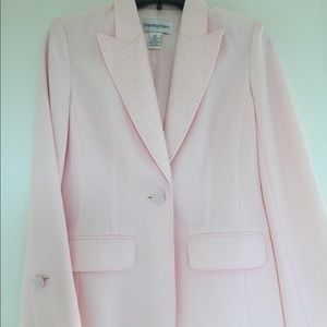 Bloomingdales Blazer in Pink